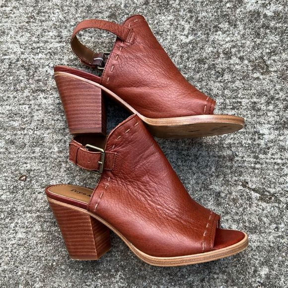 Frye & Co. Shoes - Frye & Co. Donna Peep Toe Heel Sandals Leather Upper Buckle Closure Brown Size 6